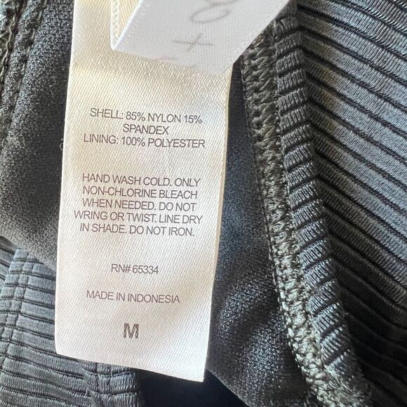 Salt + Cove Ringing It Halter Bikini Top Black Juniors Medium - Picture 13 of 14